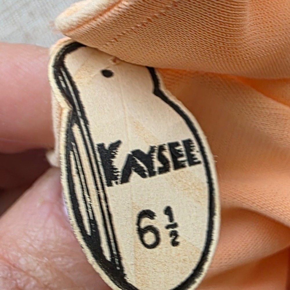 Kayser 60s Formal Dress Gloves 6.5 Peach Button Wrist Length Made in Germany NOS - Picture 3 of 6